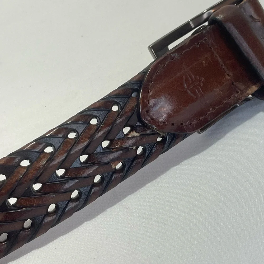 Men's Brown Leather Belt bonded lacing. Size 40. Used some wear noted in pics.